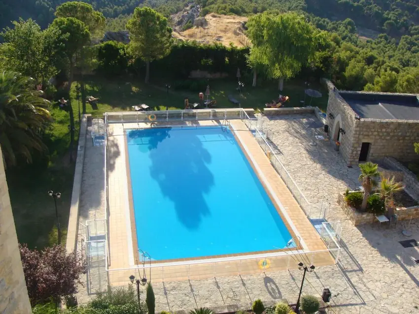 Parador de jaen con piscina Extremadura
